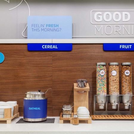 Holiday Inn Express Forest City By Ihg Kültér fotó