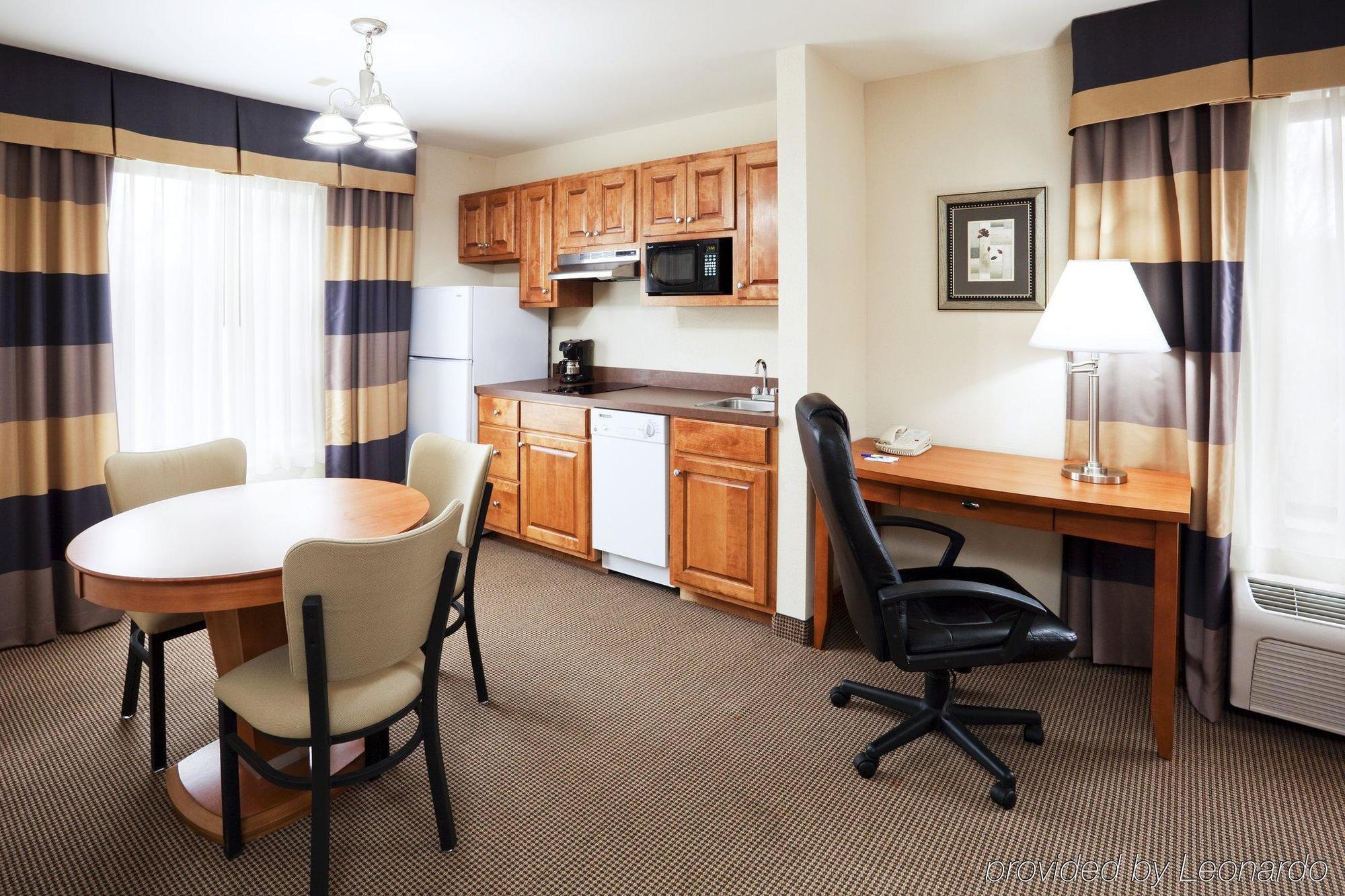 Holiday Inn Express Forest City By Ihg Kültér fotó