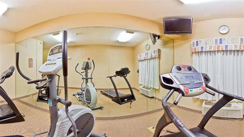 Holiday Inn Express Forest City By Ihg Kültér fotó